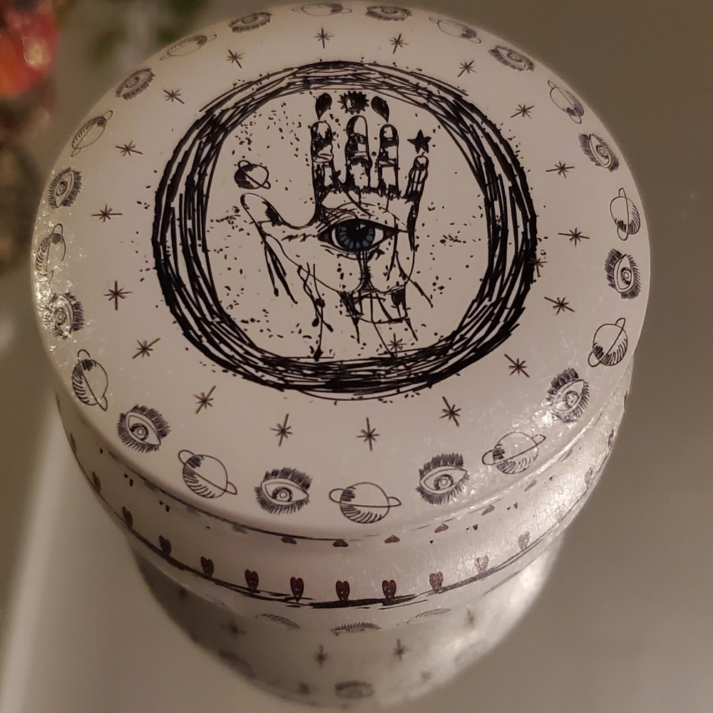 Candles - Picture 3 of 3